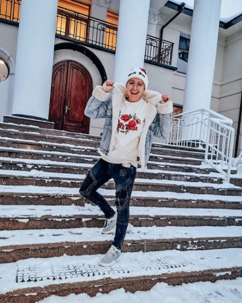 http://upforme.ru/uploads/0000/0c/52/2755/754535.png