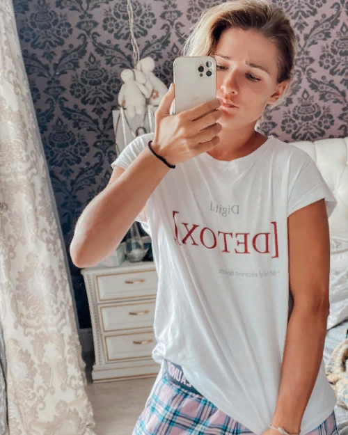 http://upforme.ru/uploads/0000/0c/52/2755/988909.png