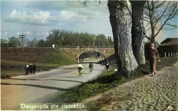 http://upforme.ru/uploads/0000/0c/aa/1145/t879733.jpg