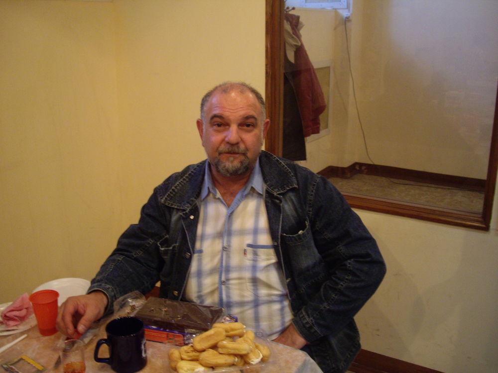 http://upforme.ru/uploads/0000/15/8f/2877-4-f.jpg