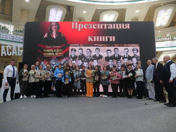 http://upforme.ru/uploads/0000/d0/8c/1588/t284796.jpg