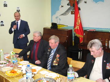 http://upforme.ru/uploads/0000/d0/8c/25/t25014.jpg