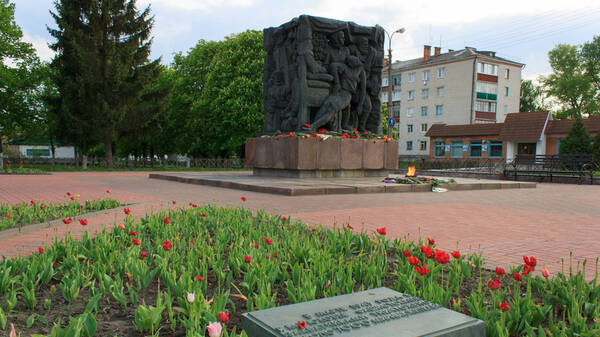 http://upforme.ru/uploads/0001/2e/0f/143/t885057.jpg