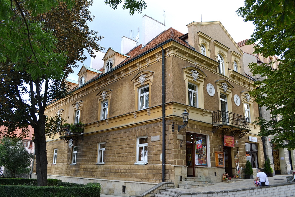 http://upforme.ru/uploads/0001/d0/60/1991/24235.jpg