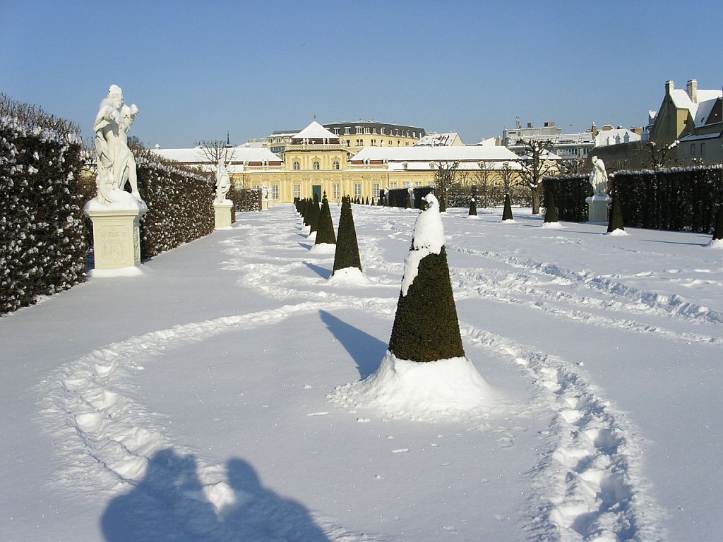 http://upforme.ru/uploads/0001/d0/60/2/598452.jpg