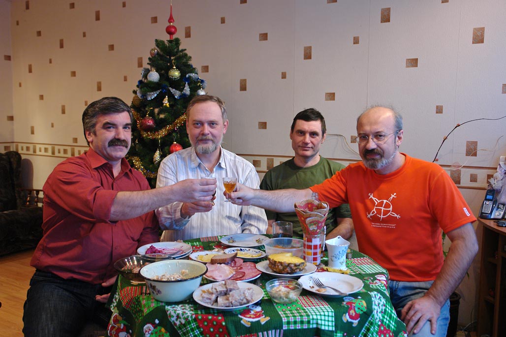 http://upforme.ru/uploads/0001/df/35/25456-1-f.jpg