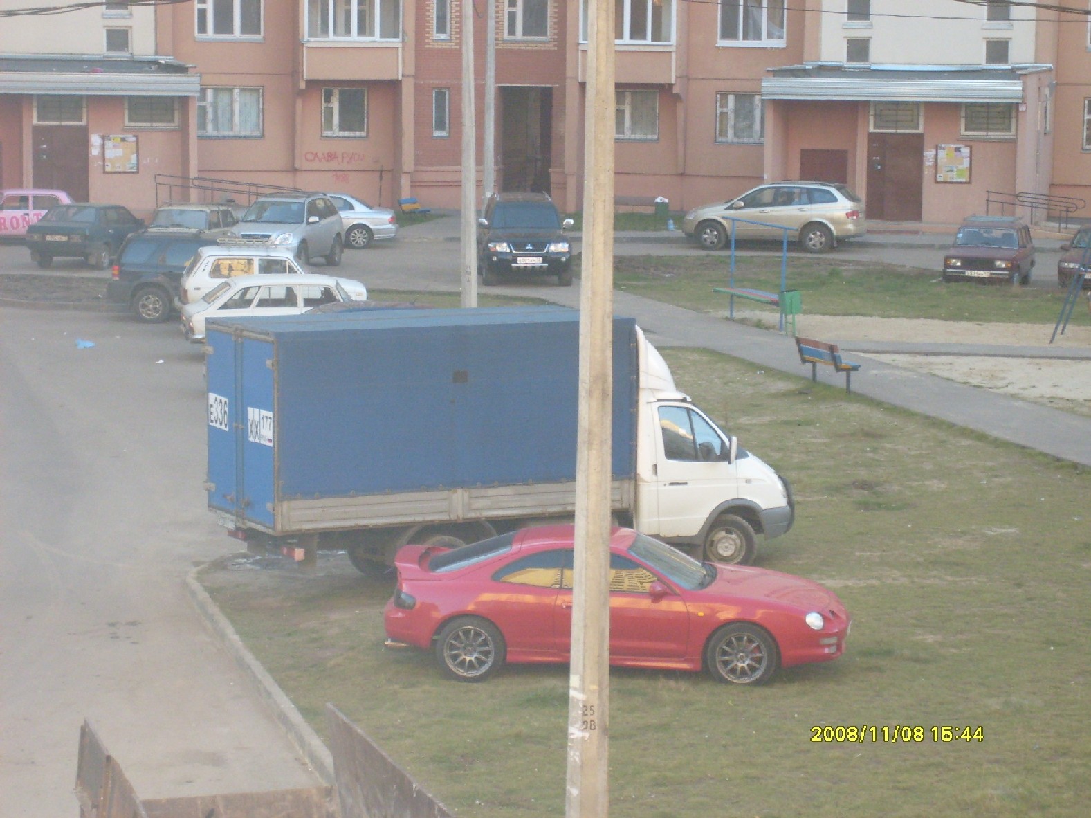 http://upforme.ru/uploads/0004/61/ad/1986-3-f.jpg