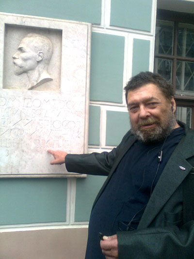 http://upforme.ru/uploads/0004/73/53/13565-3-f.jpg