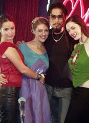 http://upforme.ru/uploads/0007/38/c4/483-4.jpg
