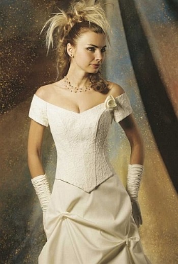 http://upforme.ru/uploads/0007/b5/32/103-4-f.jpg
