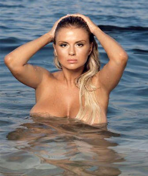 http://upforme.ru/uploads/0007/b5/32/122-4-f.jpg