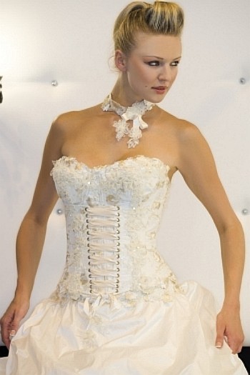 http://upforme.ru/uploads/0007/b5/32/143-1-f.jpg