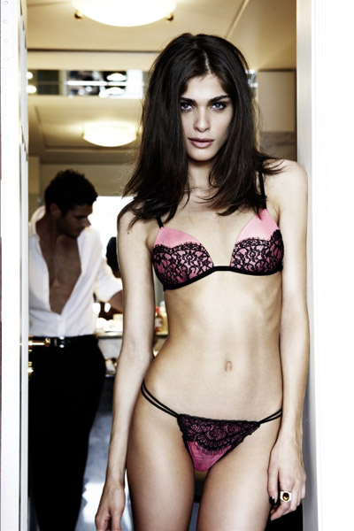 http://upforme.ru/uploads/0007/b5/32/302-3-f.jpg