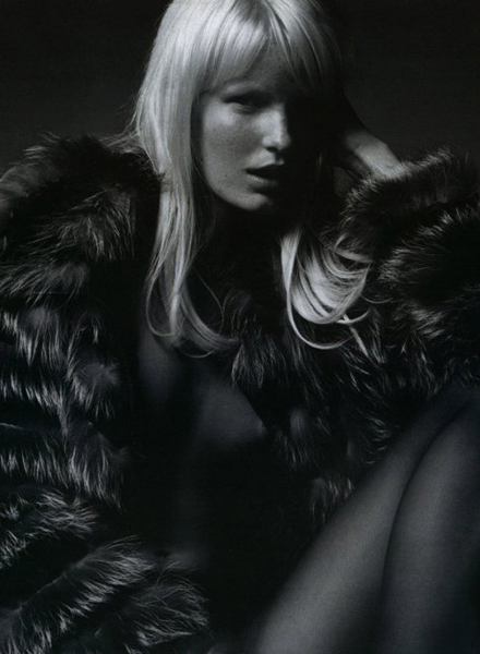 http://upforme.ru/uploads/0007/b5/32/390-3-f.jpg