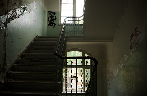 http://upforme.ru/uploads/0009/6c/04/1429/t34368.jpg