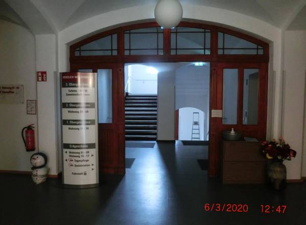 http://upforme.ru/uploads/0009/6c/04/1440/t24394.jpg