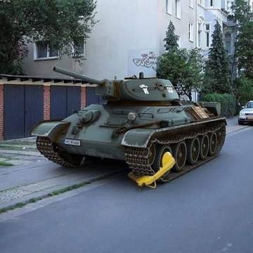 http://upforme.ru/uploads/0009/6c/04/4998/t83764.jpg