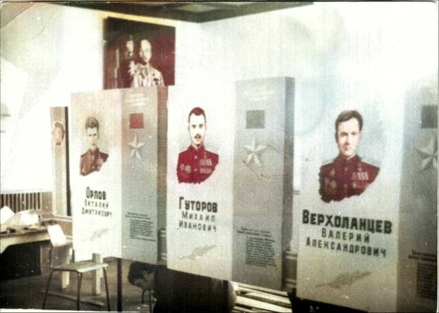 http://upforme.ru/uploads/0009/6c/04/512/12869.jpg