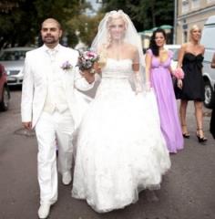 http://upforme.ru/uploads/000a/d8/24/200090-3.jpg