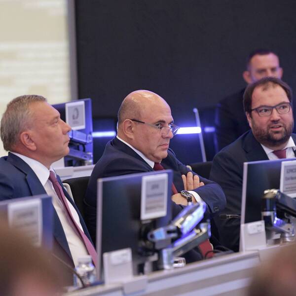 http://upforme.ru/uploads/000a/e3/16/1442/t982810.jpg