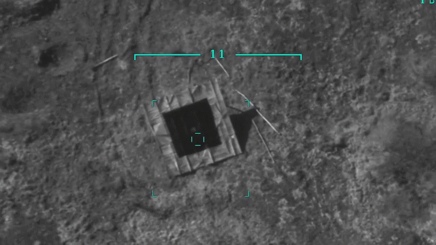 http://upforme.ru/uploads/000a/e3/16/1981/38699.gif