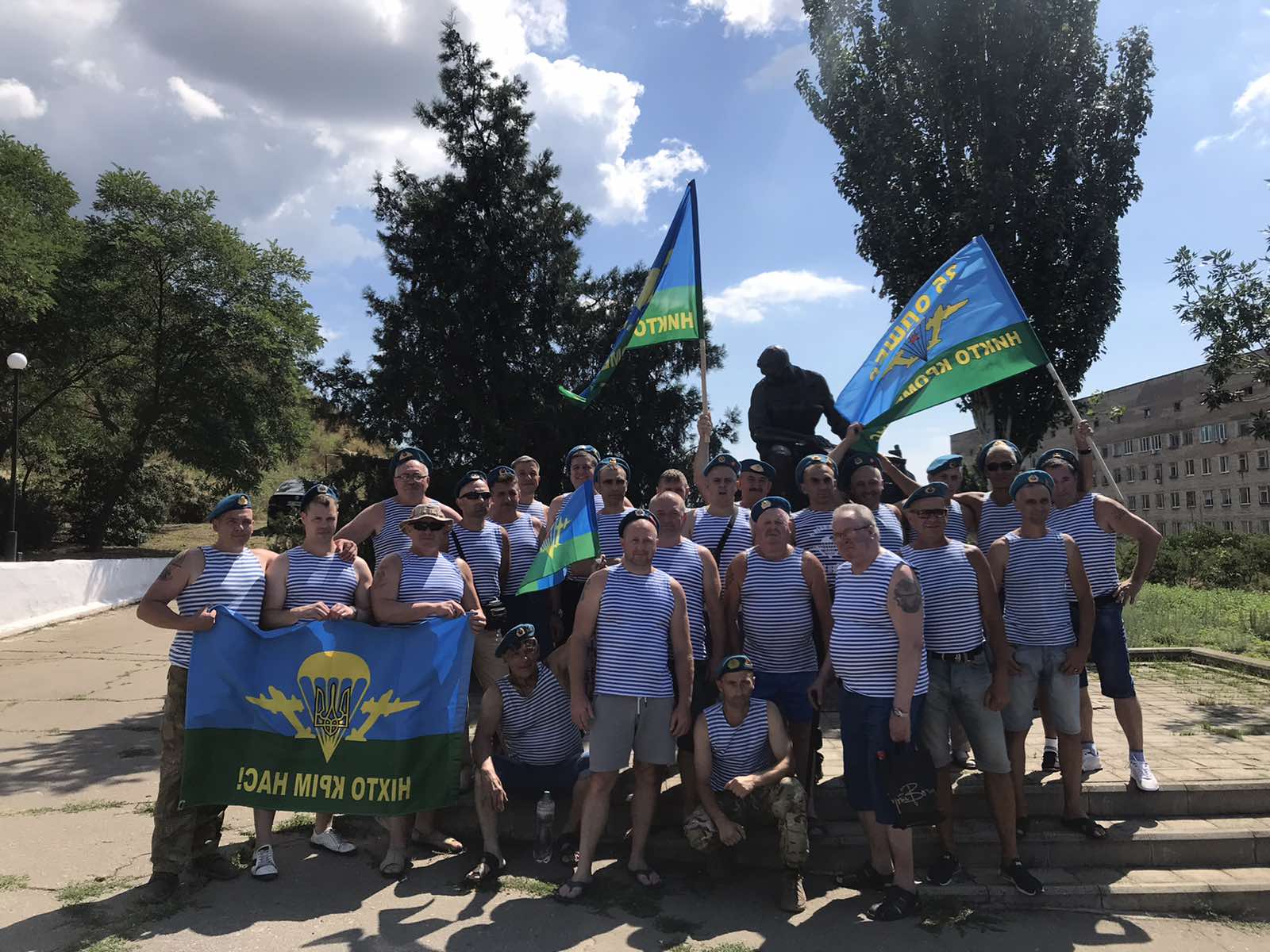 http://upforme.ru/uploads/000a/e3/16/2153/783007.jpg