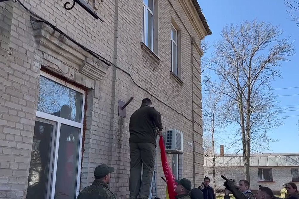 http://upforme.ru/uploads/000a/e3/16/232/493179.jpg