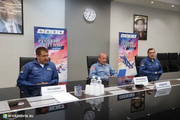 http://upforme.ru/uploads/000a/e3/16/2408/t630656.jpg