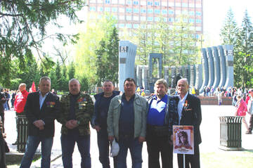 http://upforme.ru/uploads/000a/e3/16/2895/t530142.jpg