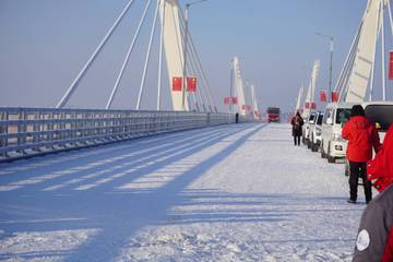 http://upforme.ru/uploads/000a/e3/16/4270/t38821.jpg