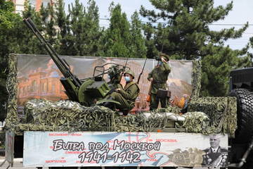 http://upforme.ru/uploads/000a/e3/16/4322/t42177.jpg