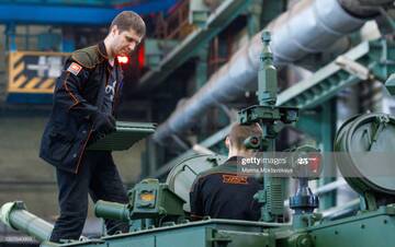 http://upforme.ru/uploads/000a/e3/16/606/t101811.jpg
