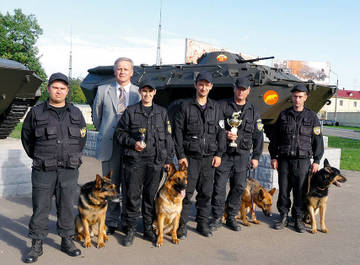 http://upforme.ru/uploads/000b/27/15/155/t127802.jpg