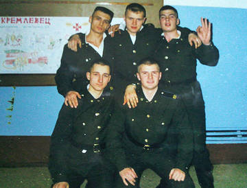 http://upforme.ru/uploads/000b/27/15/155/t581176.jpg