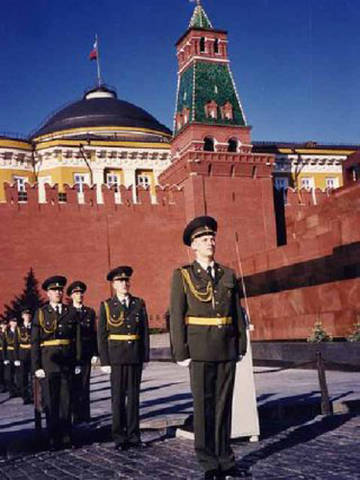 http://upforme.ru/uploads/000b/27/15/155/t792714.jpg