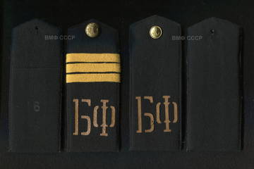 http://upforme.ru/uploads/000b/27/15/1909/t210813.jpg