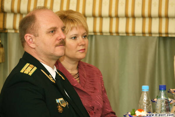 http://upforme.ru/uploads/000b/27/15/2518/t334147.jpg