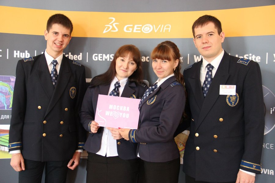 http://upforme.ru/uploads/000b/27/15/43/338042.jpg