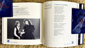 http://upforme.ru/uploads/000c/4a/cb/108/t369655.jpg