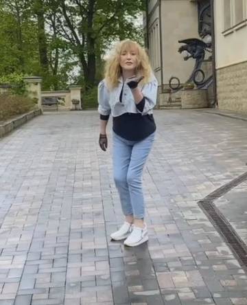 http://upforme.ru/uploads/000c/4a/cb/23/t345187.jpg