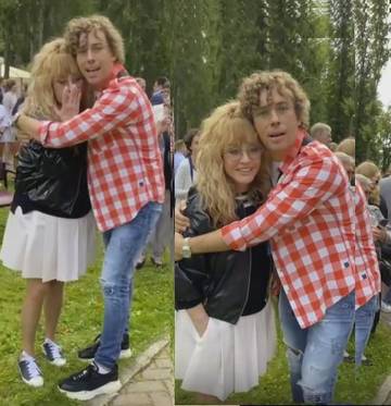 http://upforme.ru/uploads/000c/4a/cb/23/t623152.jpg