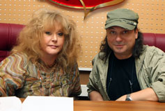 http://upforme.ru/uploads/000c/4a/cb/23/t990630.jpg