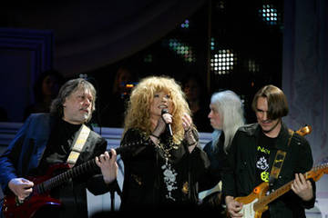 http://upforme.ru/uploads/000c/4a/cb/3594/t46146.jpg