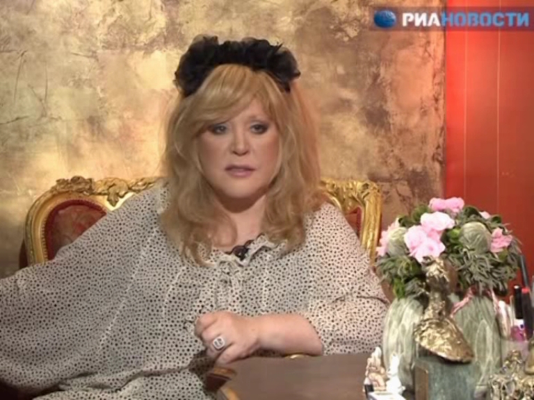 http://upforme.ru/uploads/000c/4a/cb/62242-4-f.jpg
