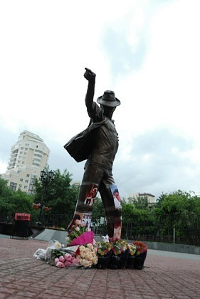 http://upforme.ru/uploads/000c/c9/91/22827-1-f.jpg
