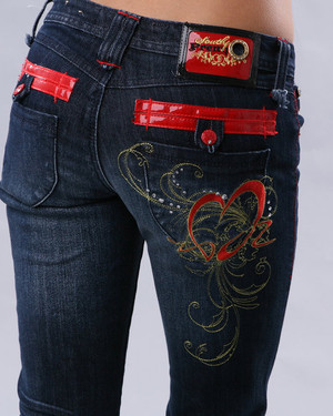 http://upforme.ru/uploads/000d/dc/71/102-1-f.jpg