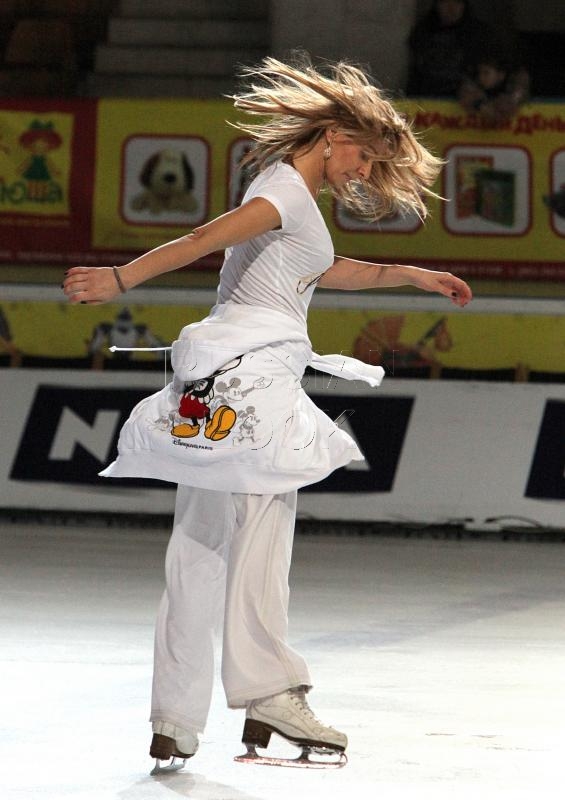 http://upforme.ru/uploads/000d/ff/24/24346-1-f.jpg