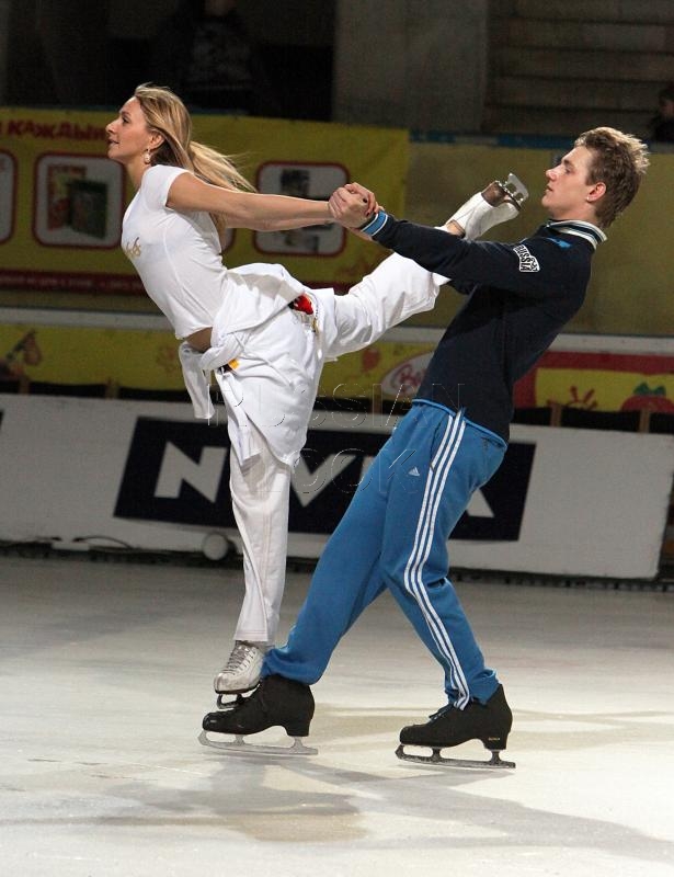 http://upforme.ru/uploads/000d/ff/24/24348-5-f.jpg
