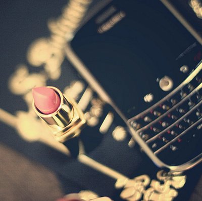 http://upforme.ru/uploads/000e/71/b2/1671-3-f.jpg