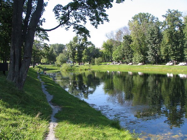 http://upforme.ru/uploads/000e/85/6a/385-3-f.jpg